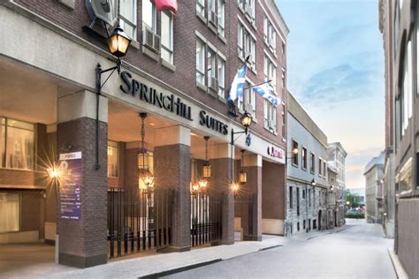 SpringHill Suites by Marriott Old Montreal .
